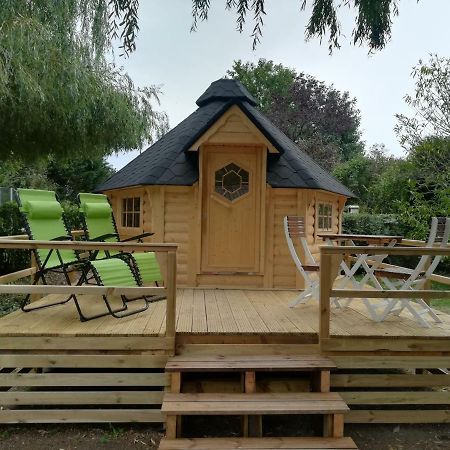 Camping Loisirs Des Groux Mousseaux-sur-Seine Buitenkant foto
