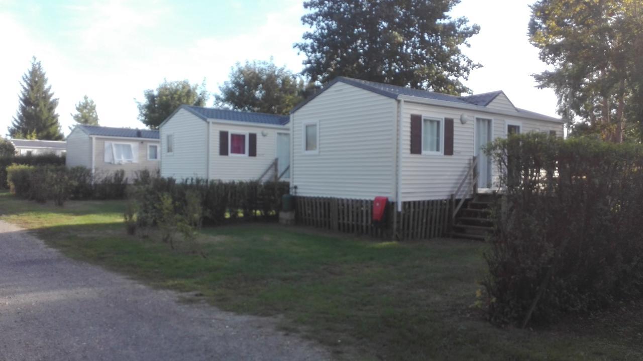 Camping Loisirs Des Groux Mousseaux-sur-Seine Buitenkant foto