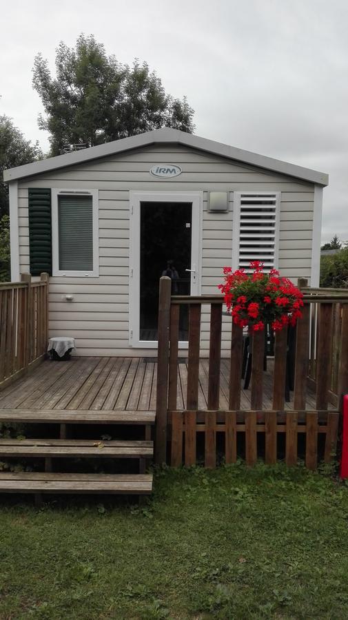 Camping Loisirs Des Groux Mousseaux-sur-Seine Buitenkant foto