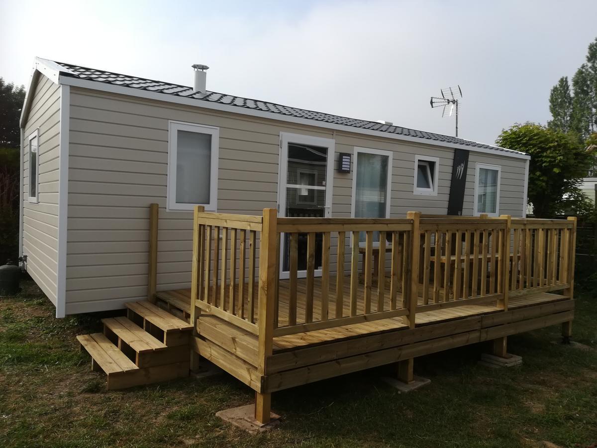 Camping Loisirs Des Groux Mousseaux-sur-Seine Buitenkant foto