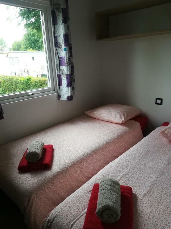 Camping Loisirs Des Groux Mousseaux-sur-Seine Buitenkant foto