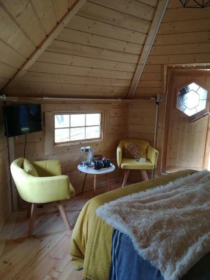 Camping Loisirs Des Groux Mousseaux-sur-Seine Buitenkant foto